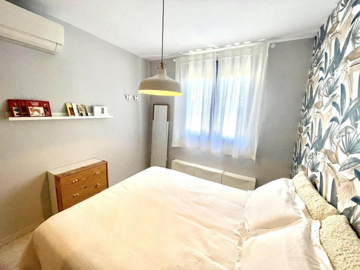 Calu Homes Duplex Cerca Playa De Huelin Málaga Exteriör bild
