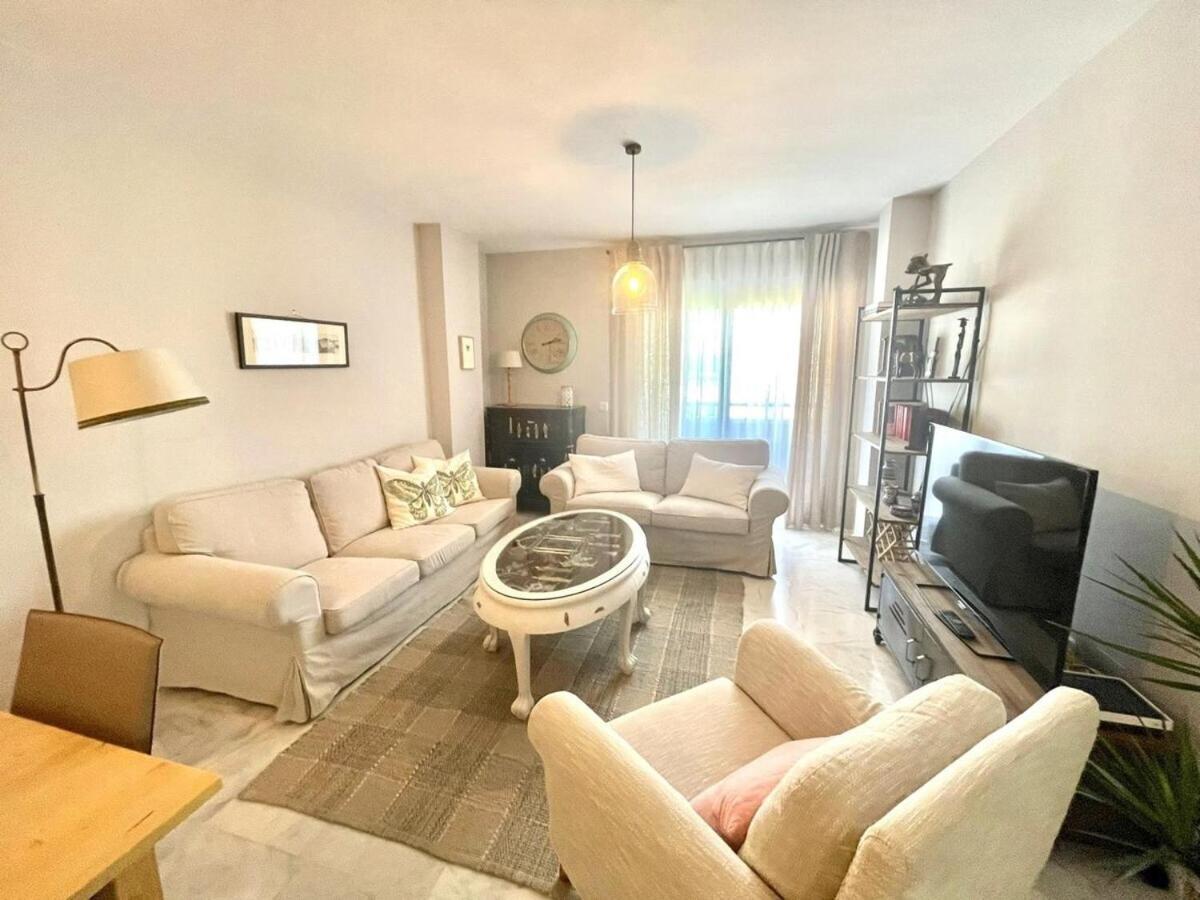Calu Homes Duplex Cerca Playa De Huelin Málaga Exteriör bild